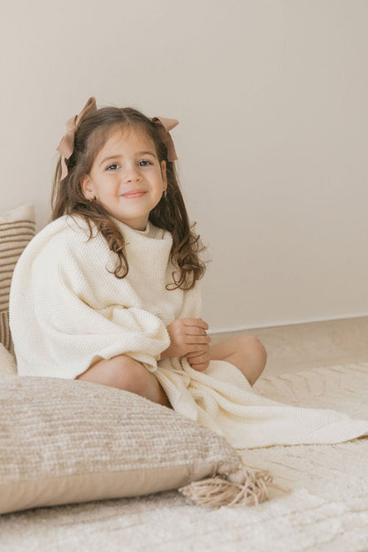 Deluxe Ivory Knit Blanket